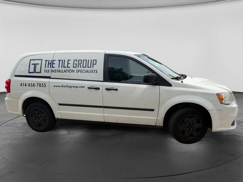 Used 2013 RAM C/V Tradesman FWD image 3