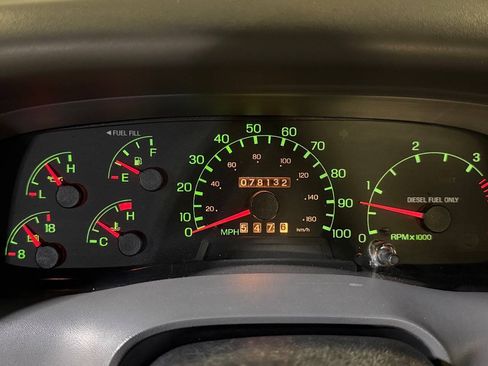 Used 1999 Ford F350 4x4 Regular Cab DRW Super Duty image 18
