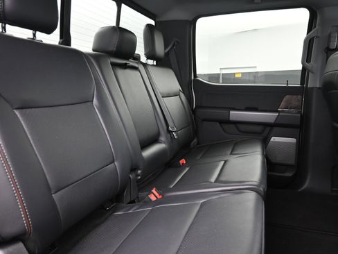 Used 2024 Ford F250 Lariat w/ Lariat Ultimate Package AWD/4WD image 24