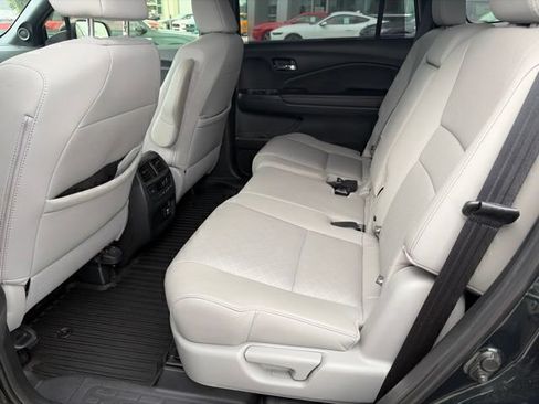 Used 2020 Honda Passport Touring image 10