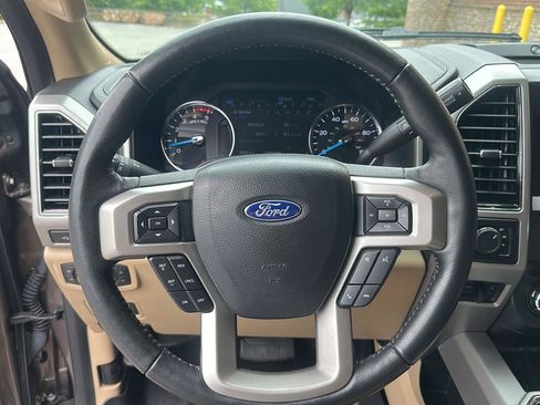 Certified 2021 Ford F250 Lariat w/ Lariat Ultimate Package AWD/4WD image 15