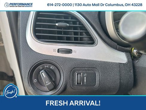 Used 2013 Dodge Journey SXT image 12