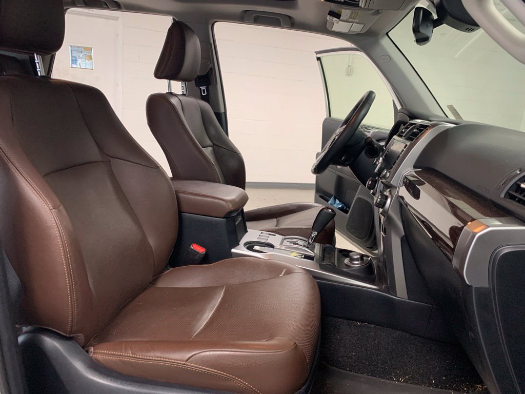 Used 2021 Toyota 4Runner Limited AWD/4WD image 5