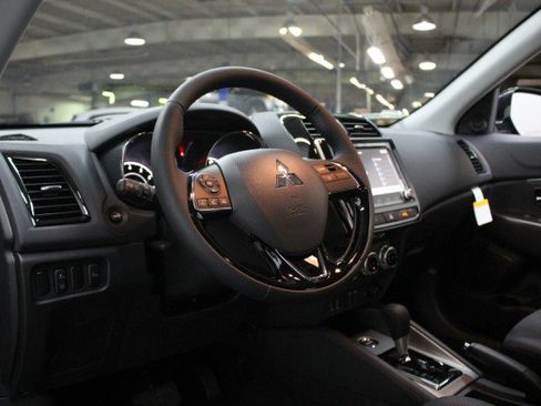 New 2026 Mitsubishi Outlander Sport SE image 5