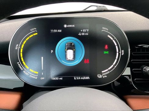 Used 2024 MINI Cooper SE w/ Signature Upholstery Package FWD image 28