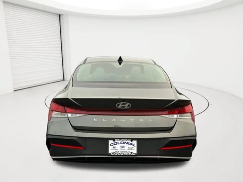 Certified 2024 Hyundai Elantra SEL FWD image 6