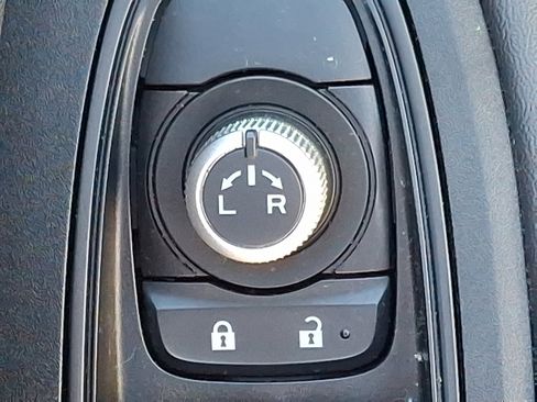 Used 2021 Subaru Legacy Premium image 24