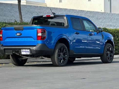 New 2026 Ford Maverick XLT w/ Black Appearance Package image 4