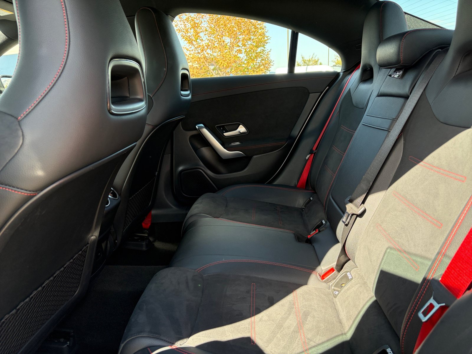Certified 2022 Mercedes-Benz CLA 35 AMG 4MATIC image 17