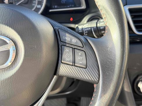 Used 2016 MAZDA MAZDA3 i Touring w/ Popular Equipment Package image 28