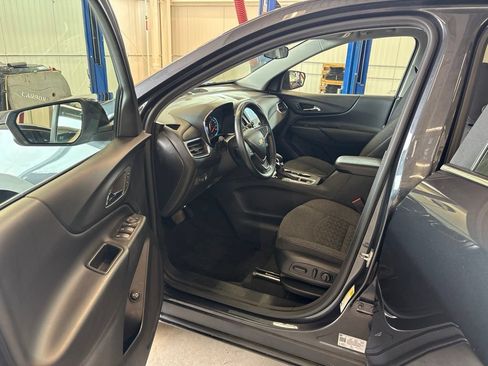Used 2023 Chevrolet Equinox LT AWD/4WD image 18