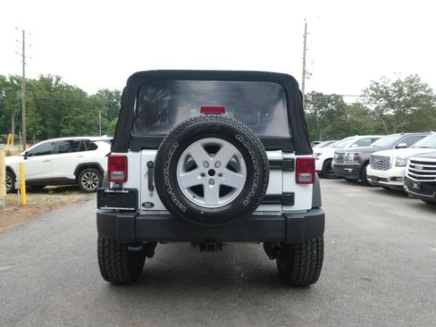 Used 2014 Jeep Wrangler Sport w/ Quick Order Package 24S AWD/4WD image 6