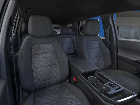 New 2026 Chevrolet Equinox LT w/ Safety and Technology Package FWD image 16