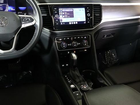 Used 2022 Volkswagen Atlas SE w/ Panoramic Sunroof Package AWD/4WD image 17