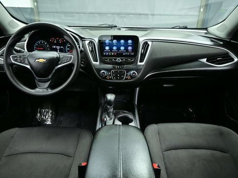 Used 2023 Chevrolet Malibu LT w/ Driver Confidence Package FWD image 17