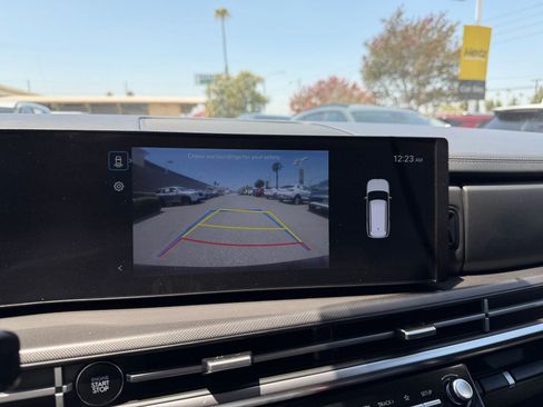 Used 2025 Hyundai Santa Fe SEL FWD image 24