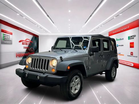 Used 2016 Jeep Wrangler Unlimited Sport w/ Quick Order Package 24S AWD/4WD image 3