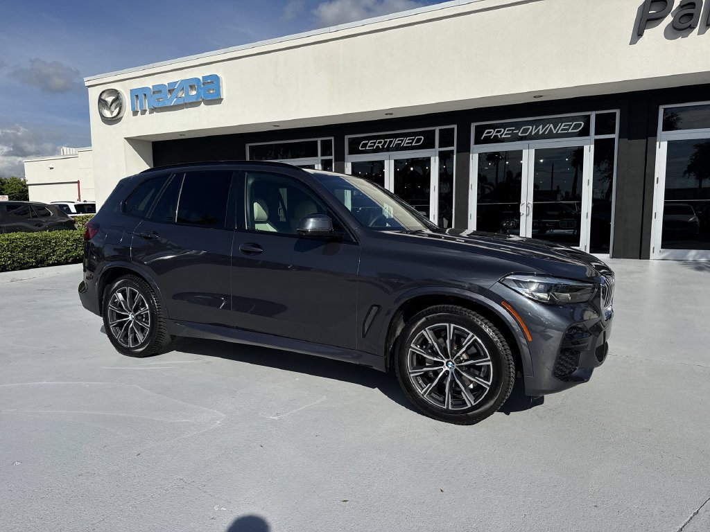 Used 2022 BMW X5 sDrive40i w/ M Sport Package RWD image 6