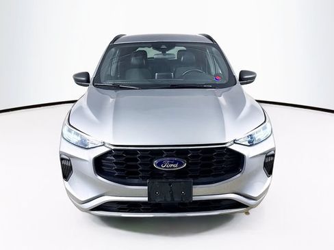 Used 2023 Ford Escape ST-Line AWD/4WD image 3