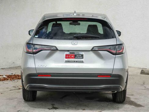 New 2026 Honda HR-V LX image 5