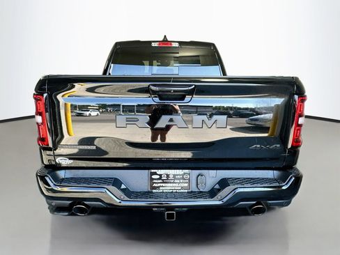 New 2026 RAM 1500 4x4 Crew Cab image 6