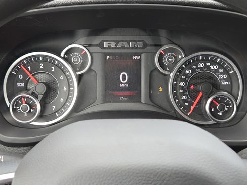New 2026 RAM 2500 Tradesman AWD/4WD image 12