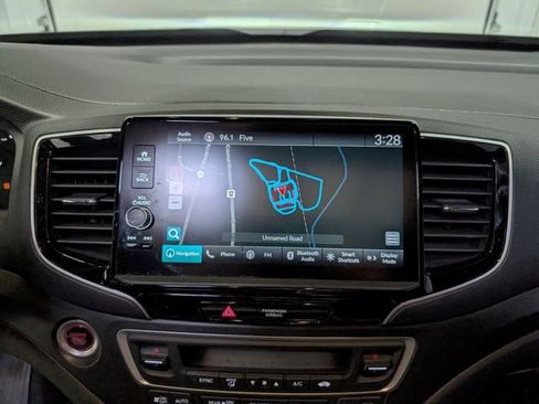 Used 2025 Honda Ridgeline TrailSport image 21