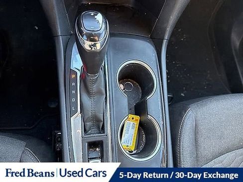 Used 2019 Chevrolet Equinox LT w/ Sun & Navigation Package image 35