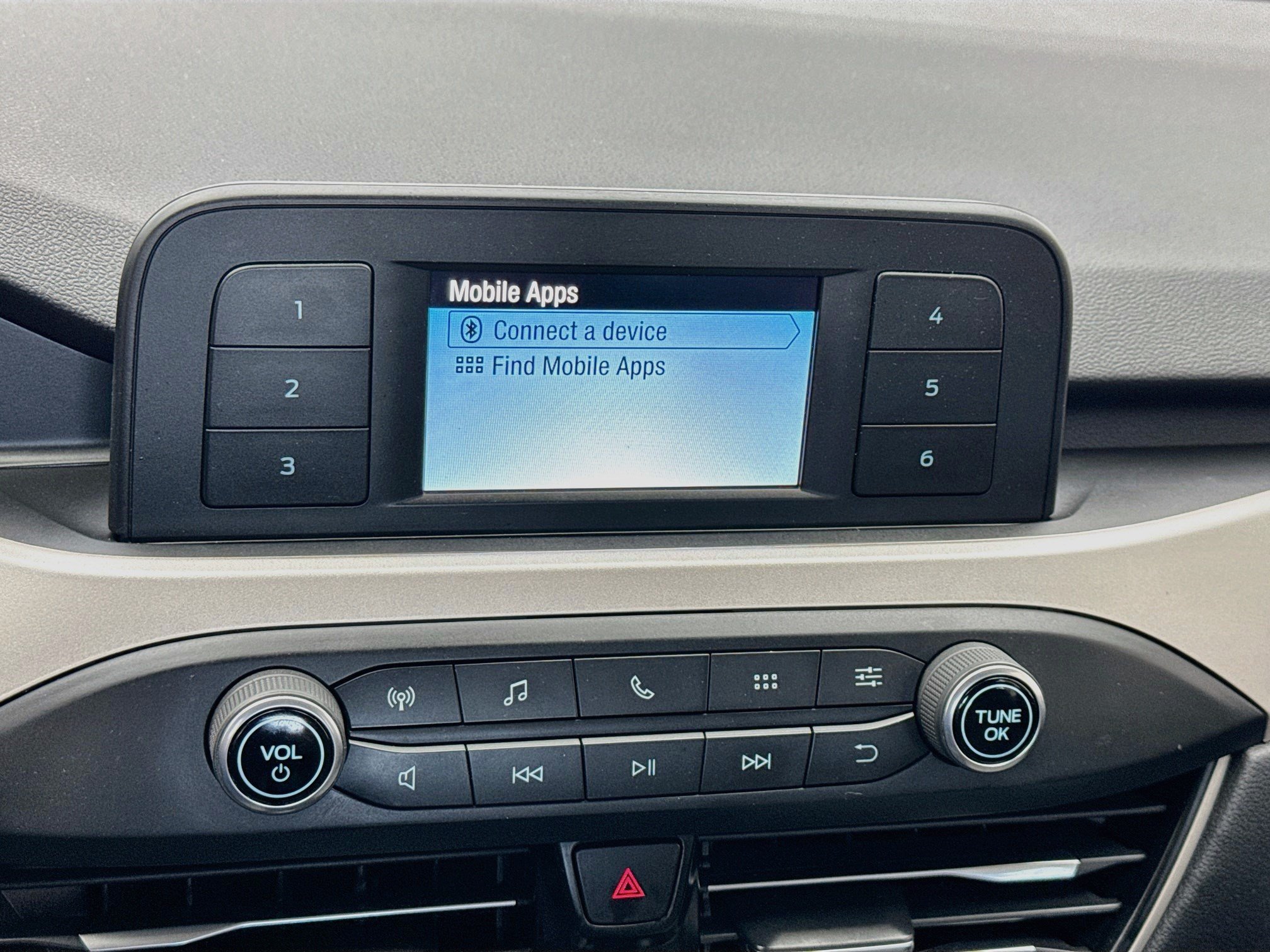 Used 2022 Ford Escape S FWD image 9