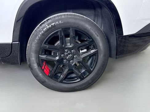 Used 2024 Chevrolet Traverse Premier w/ Redline Edition image 37