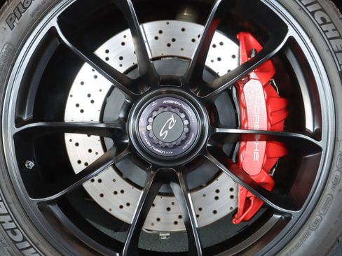 Used 2016 Porsche 911 GT3 RS image 13