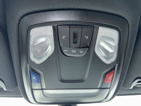 Used 2024 RAM 3500 Big Horn w/ Night Edition AWD/4WD image 32