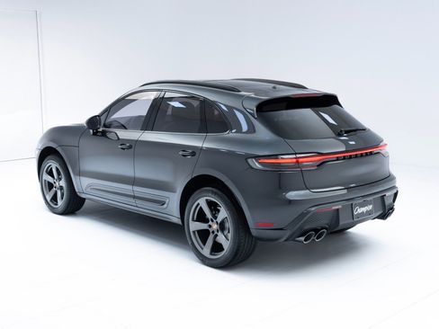 Certified 2025 Porsche Macan AWD/4WD image 3