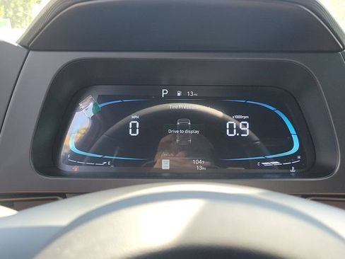New 2026 Hyundai Elantra SEL Sport FWD image 9