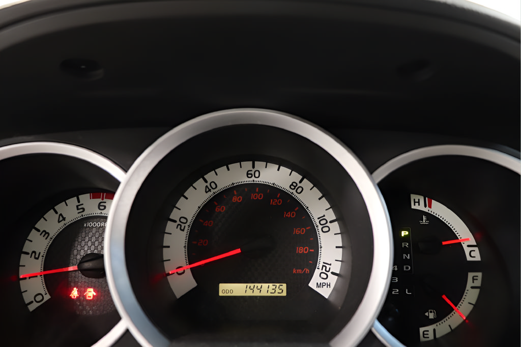 Used 2013 Toyota Tacoma 4x4 Double Cab w/ TRD Sport Pkg image 11