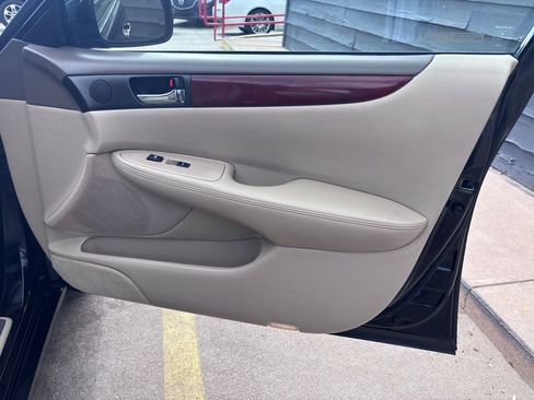 Used 2002 Lexus ES 330 image 36