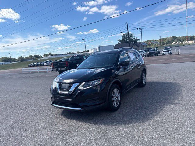 Used 2017 Nissan Rogue SV w/ SV Premium Package FWD image 5