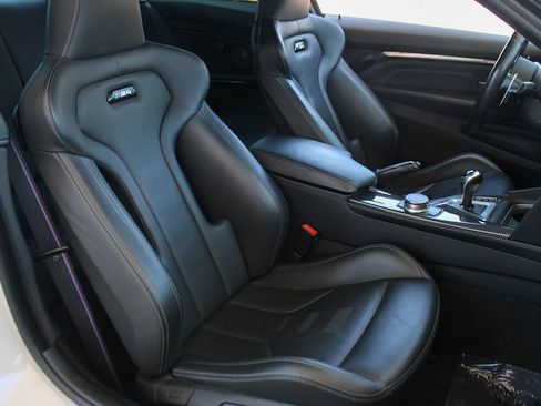 Used 2018 BMW M4 Coupe RWD image 20