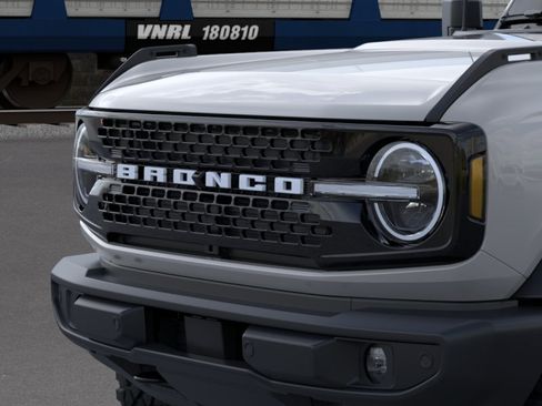 New 2026 Ford Bronco Outer Banks AWD/4WD image 20