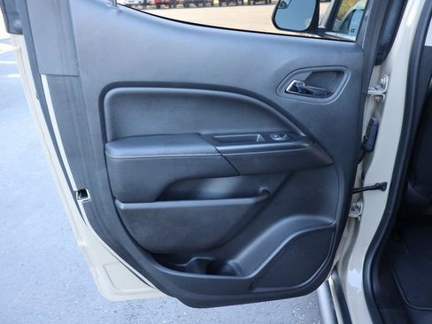 Used 2022 GMC Canyon AT4 w/ Trailering Package image 24