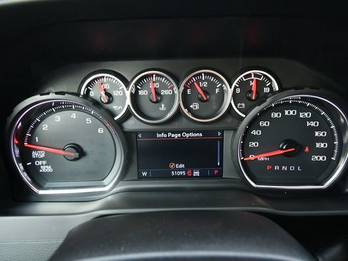 Used 2021 Chevrolet Silverado 1500 RST w/ Z71 Off-Road Package AWD/4WD image 24