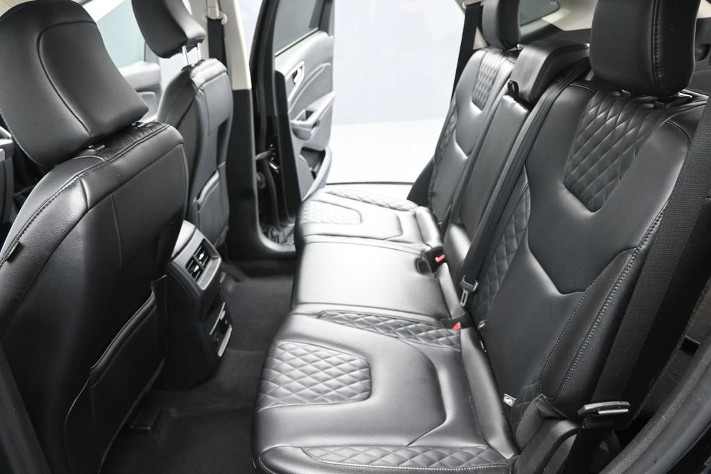 Used 2024 Ford Edge Titanium AWD/4WD image 41