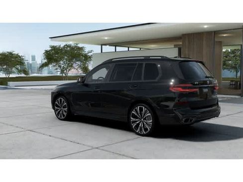 New 2027 BMW X7 M60i w/ Executive Package AWD/4WD image 2