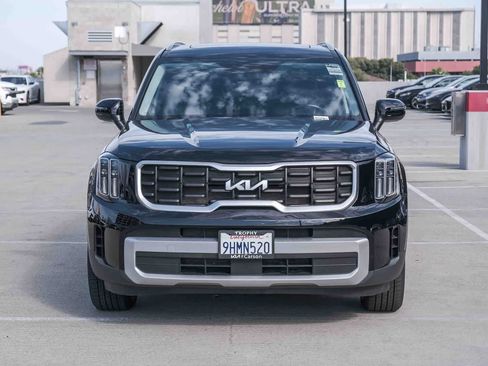 Used 2024 Kia Telluride S w/ S Sunroof Package FWD image 2