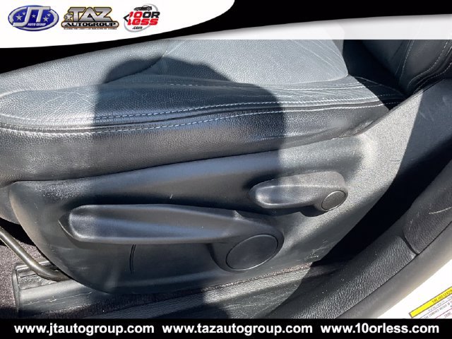 Used 2019 Jeep Cherokee Latitude w/ Popular Appearance Group FWD image 10