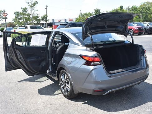 Used 2025 Nissan Versa SV w/ Trunk Package FWD image 15