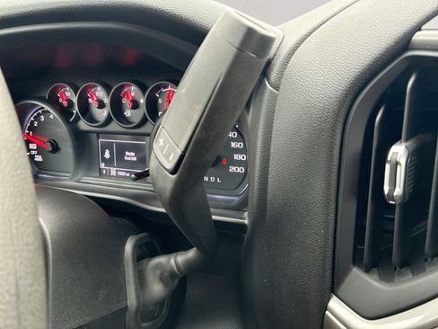 Certified 2023 Chevrolet Silverado 1500 Custom image 15