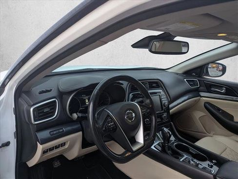 Used 2019 Nissan Maxima Platinum w/ Sport Mat Group image 9