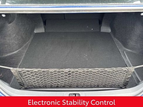 Used 2025 Toyota Camry SE w/ Convenience Package FWD image 14