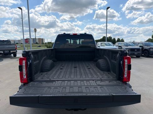 Certified 2024 Ford F350 Lariat w/ FX4 Off-Road Package AWD/4WD image 4